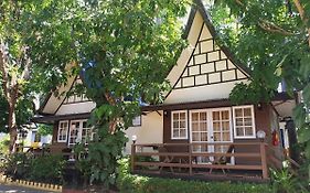 Lunarhut Resort